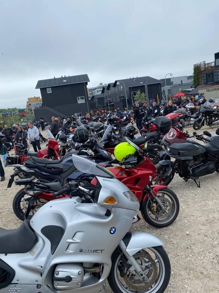 Knuckle Grease Garage 6